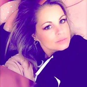 Meet your Posher, Lacy